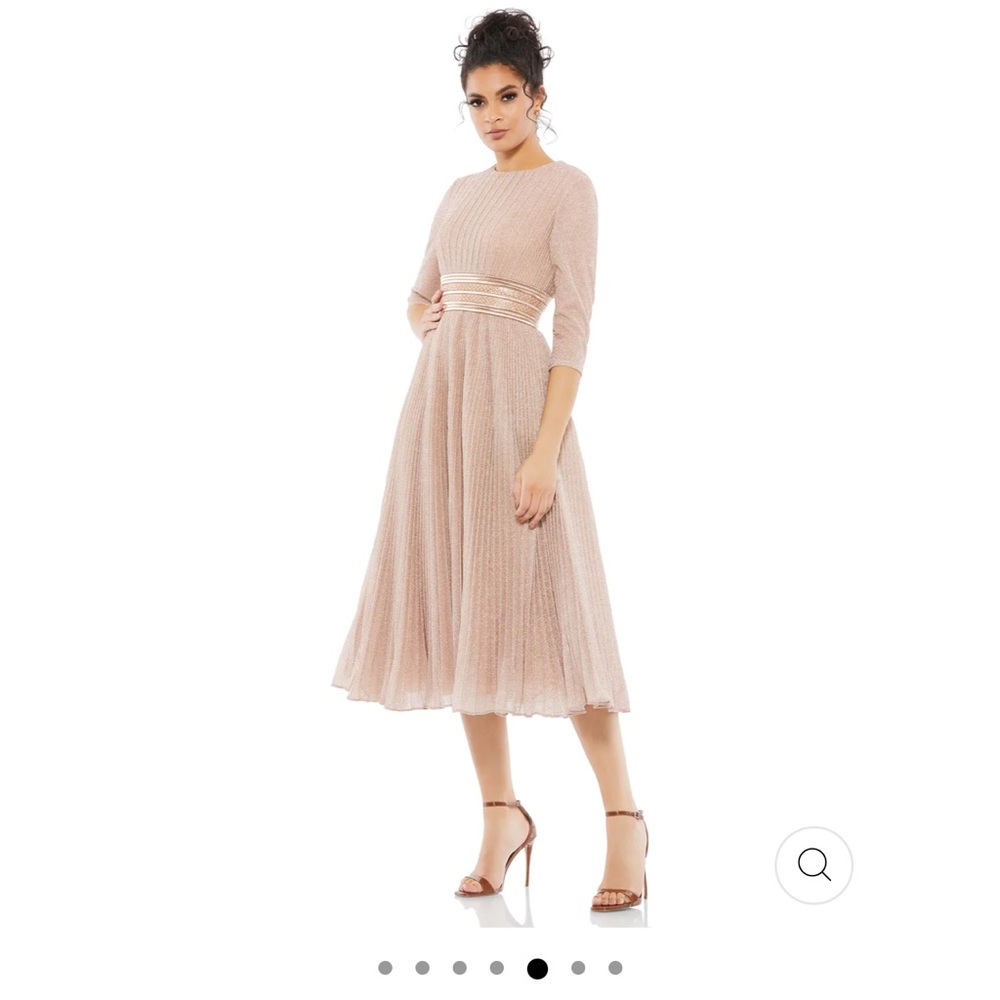 MAC DUGGAL dress